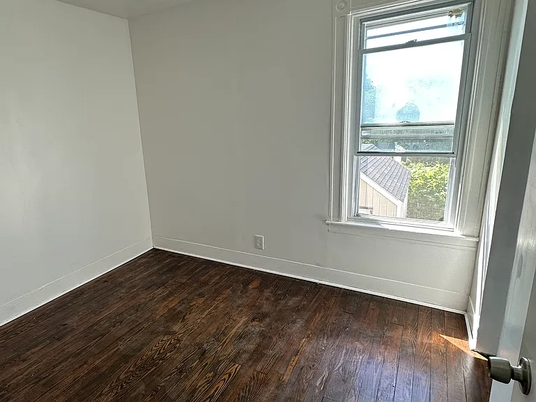 1004 Mason St #2 — Photo 3