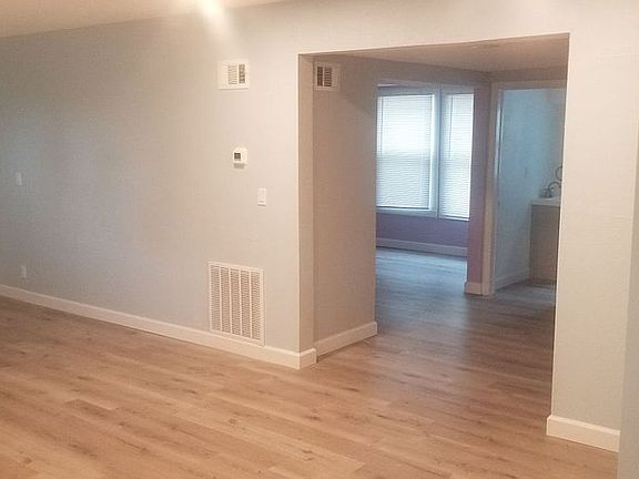 2nd image of 200 Vermont Ave #2