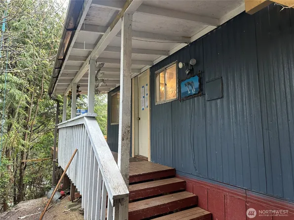 121 E Sand Hill Lane, Belfair, WA 98528