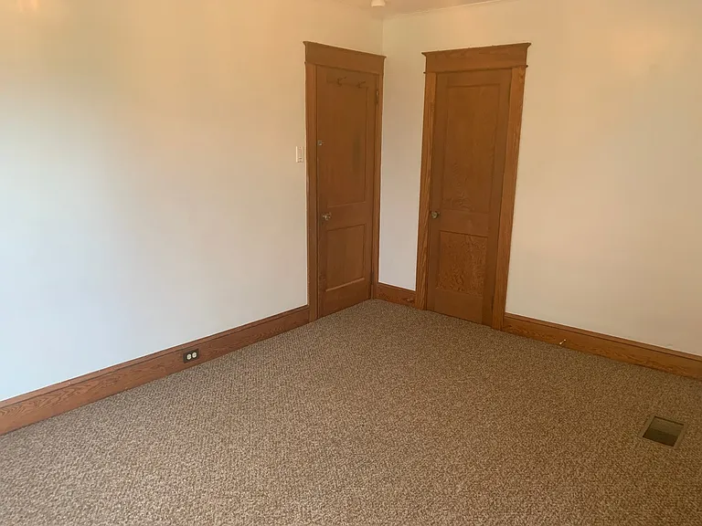 2243 Sunset Ln — Photo 22