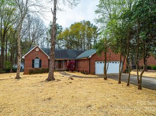 6780 Hawks Nest Ln, Stanley, NC 28164