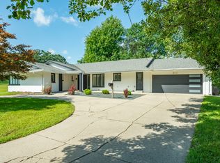 3120 Fleur Dr, Des Moines, IA 50321