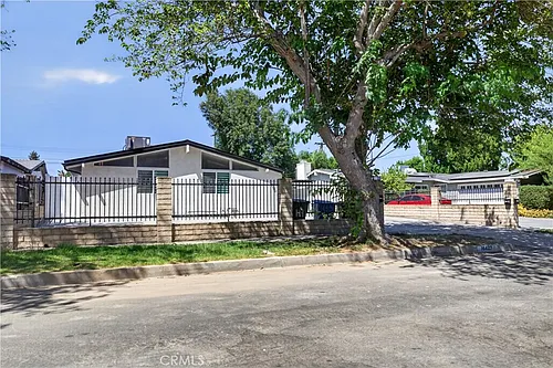 16425 Clymer St Photo 1