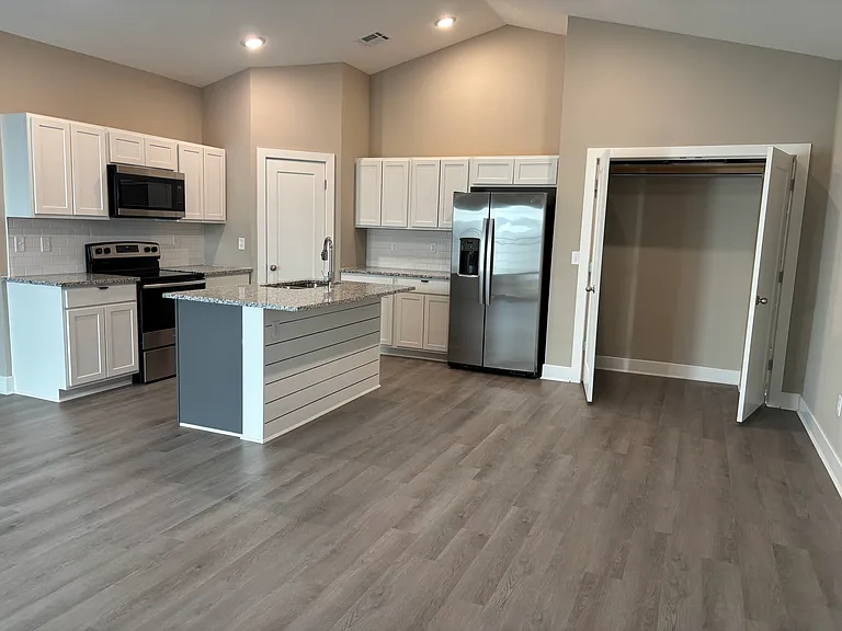 9210 E Wassall St — Photo 4