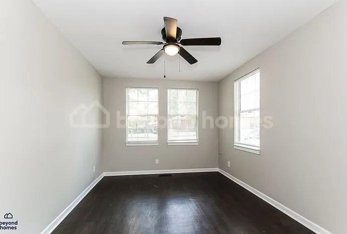 5713 Avenue P — Photo 10