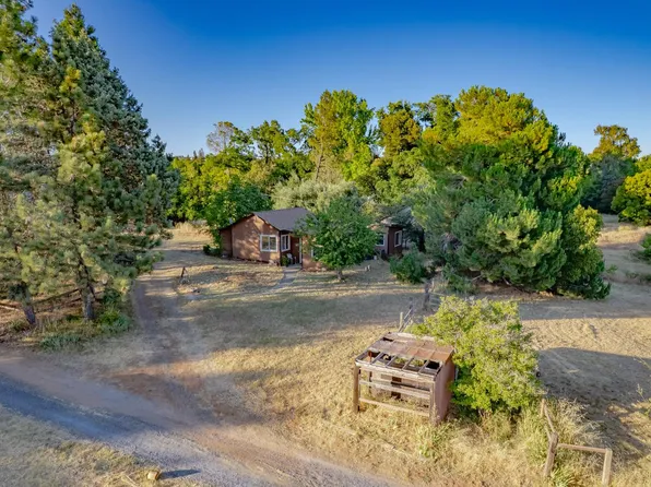 2341 Persimmon Ln, Newcastle, CA 95658