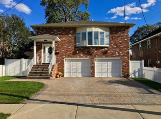 35 Bruno St, Moonachie, NJ 07074