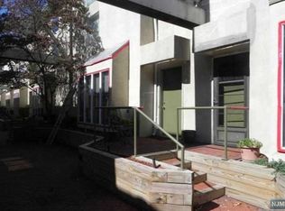 151 Liberty St APT 4, Little Ferry, NJ 07643