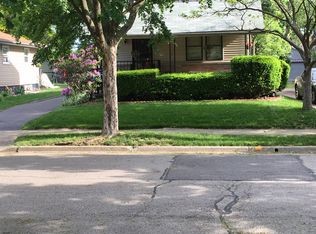 863 Hunt St, Akron, OH 44306