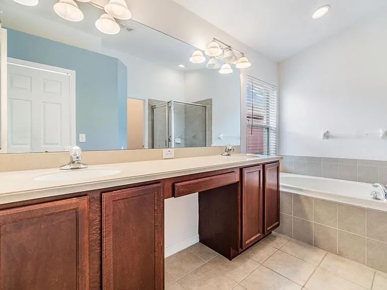 30120 Sotogrande Loop — Photo 19