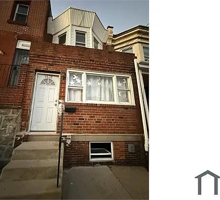 3 bed, 1100 sqft, $1,700 — Photo 1
