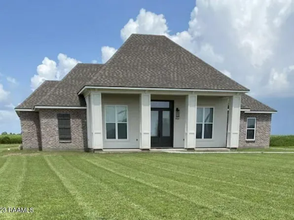1918 Crochet Rd, New Iberia, LA 70563