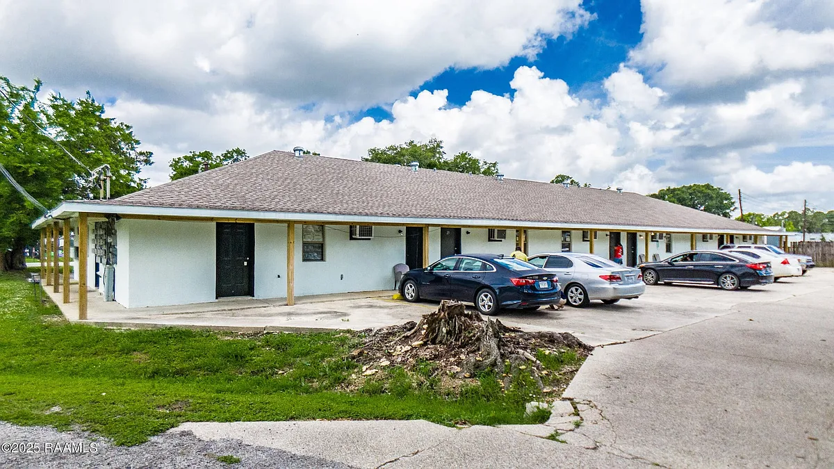 Building Photo - 314 Deare St #21