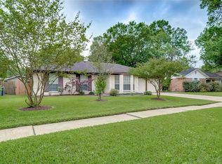 14206 Roundstone Ln, Houston, TX 77015