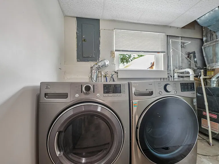 867 Harris Dr — Photo 14
