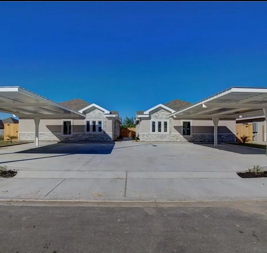 2 bed, 944 sqft, $1,100 — Photo 1