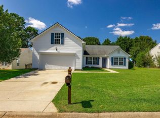 662 Thornbird Cir, Boiling Springs, SC 29316