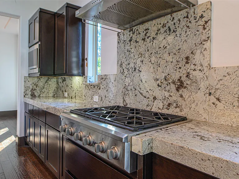 30 Freestone Stream Pl — Photo 15
