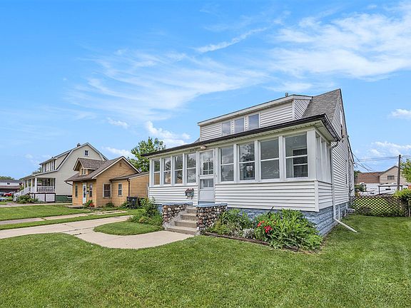5th image of 22427 Saint Gertrude St