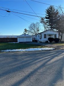 3633 Dartmouth St, Hamburg, NY, 14075