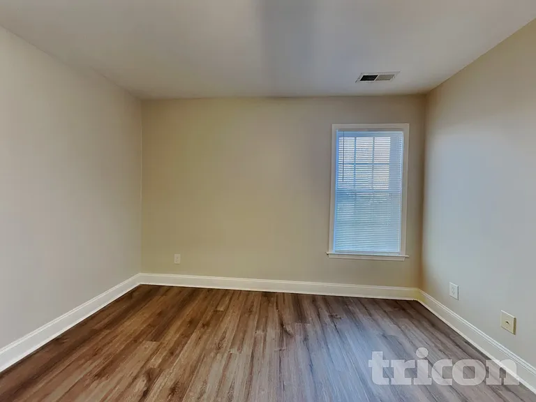 6939 Prairie Grove Dr — Photo 14