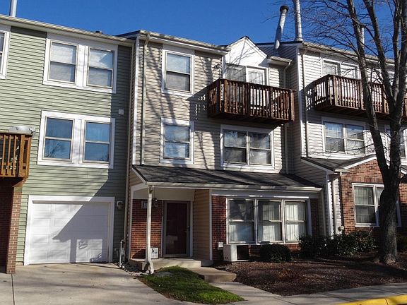3rd image of 12553 Kempston Ln