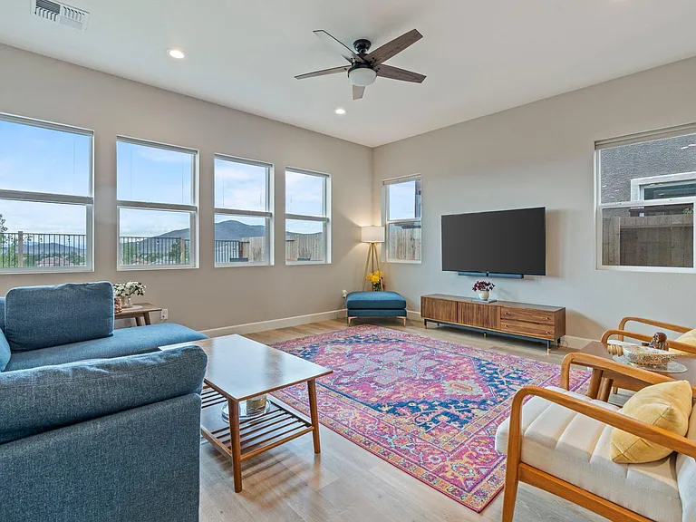 2813 Thistle Pine Ct — Photo 10