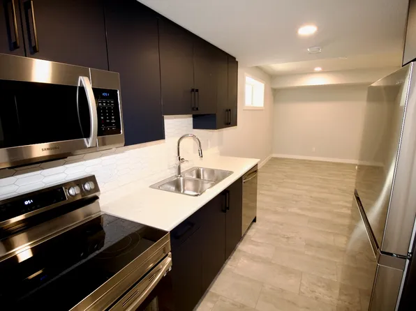 8043 Cedric Mah Rd NW #Basement, Edmonton, AB T5G 2S5