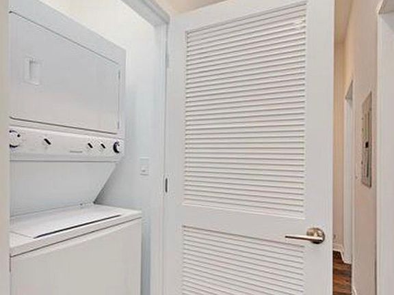 3rd image of 6541 W Palmer St #3W