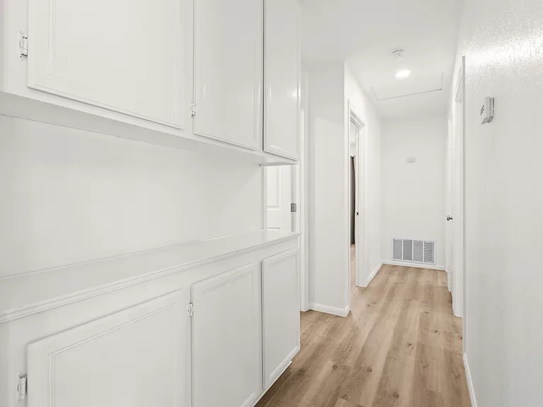 7413 Gayneswood Way — Photo 14