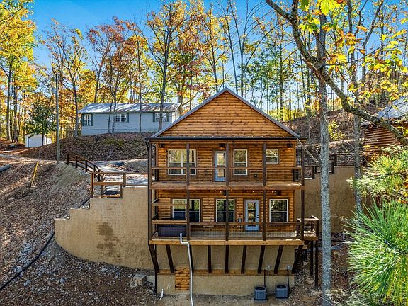 4th image of 3739 Ivy Way Lot 1B