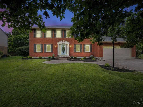 7603 Live Oak Dr, West Chester, OH 45069