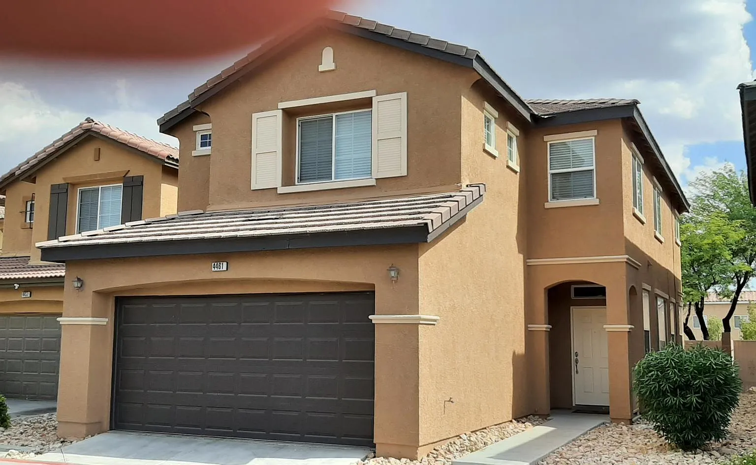 4 bed, 2.5 bath, 1945 sqft, $1,700 — Photo 1