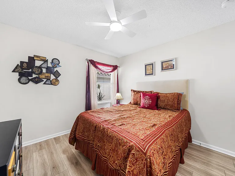 5106 Heron Ct — Photo 34
