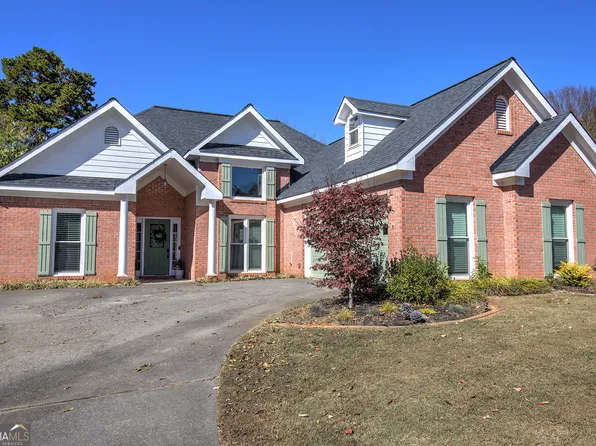 11 Woodhaven Ct, Cartersville, GA 30120