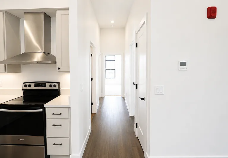21806 E Indiana Ave #202 — Photo 21