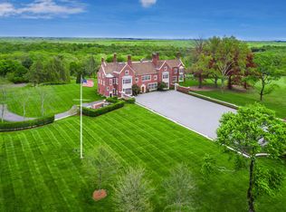 521 Round Hill Rd, Greenwich, CT 06831