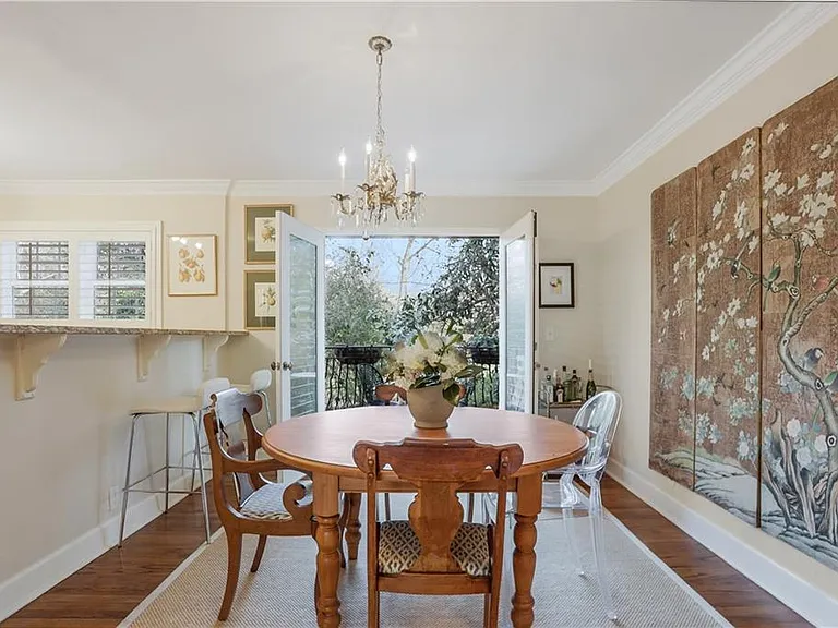 115 Peachtree Memorial Dr NW #C2 — Photo 7