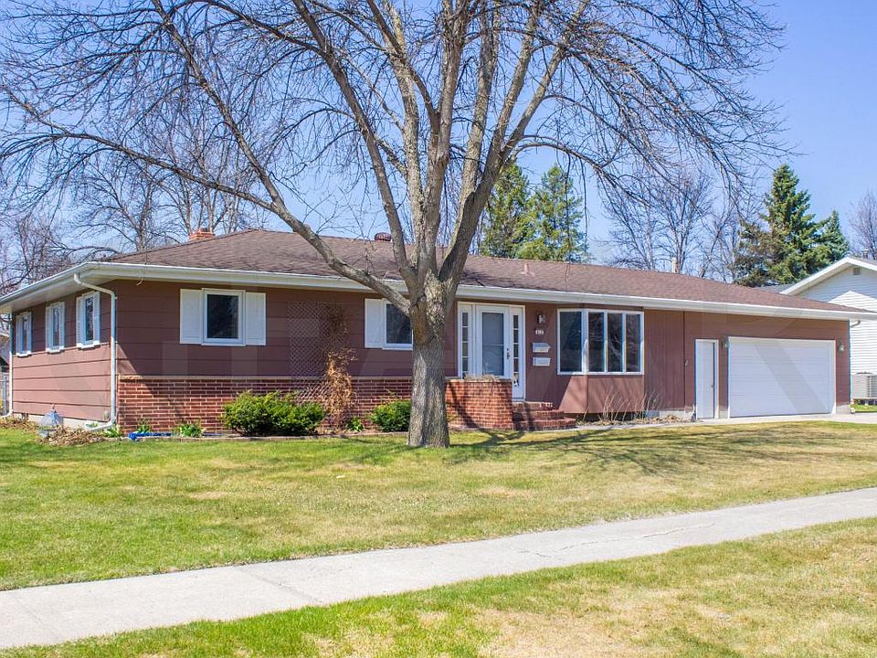 1st image of 613 Schroeder Dr