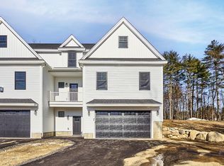 44B Stephen C Savage Way UNIT 12, Plaistow, NH 03865