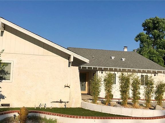 2nd image of 8450 Denise Ln