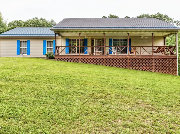 399 Lynch Hollow Rd, Lafollette, TN 37766