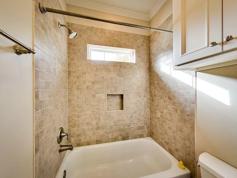 4324 Ione St — Photo 26