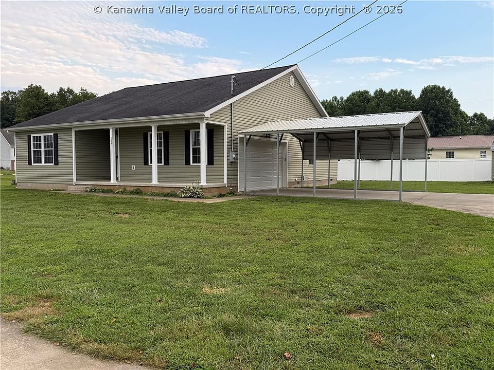 2nd image of 104 Greenway Dr