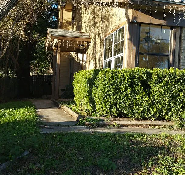 10343 Prescott Dr — Photo 2