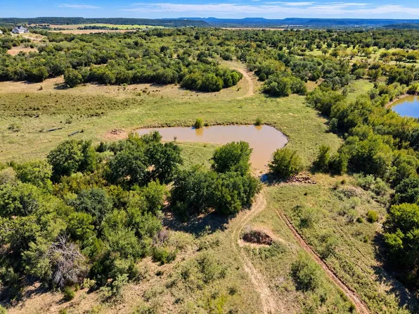 S Ranch Rd, Graham, TX 76450