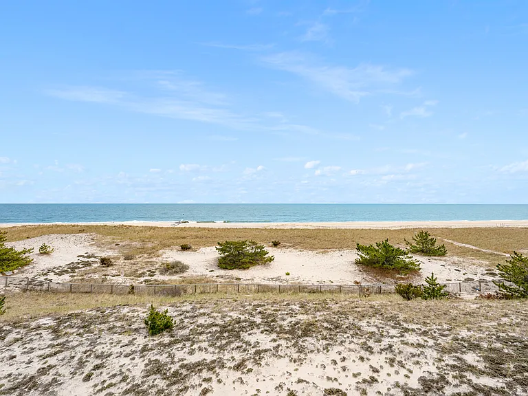 265 Dune Rd #68 — Photo 20