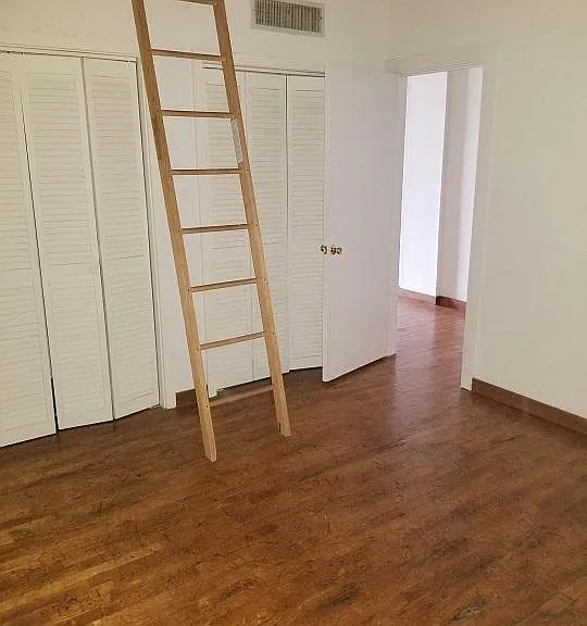500 N Duke St #53-206 — Photo 6