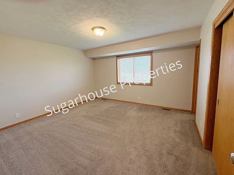 1721 SW 27th St — Photo 14