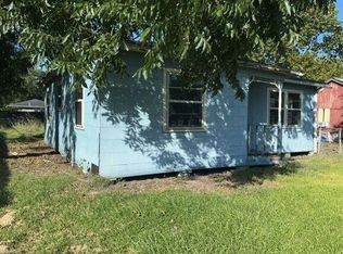 3110 Ash Ave, Groves, TX 77619